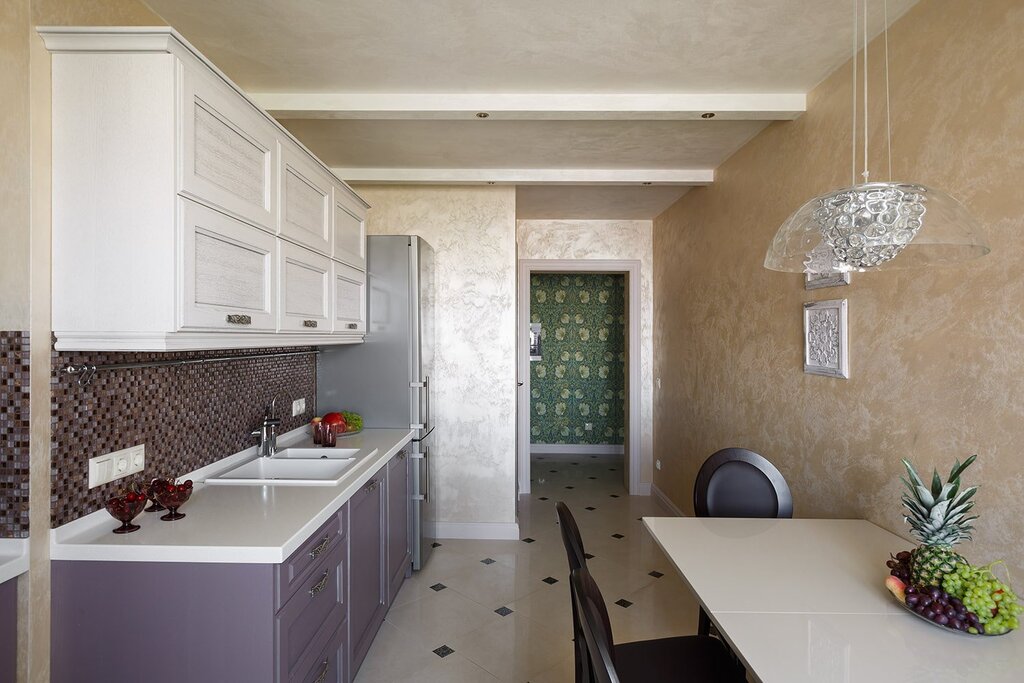 Textured plaster in the kitchen