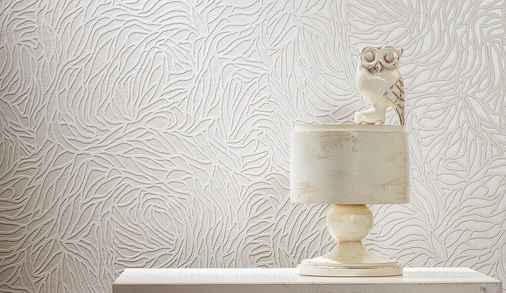 Textured non-woven wallpaper