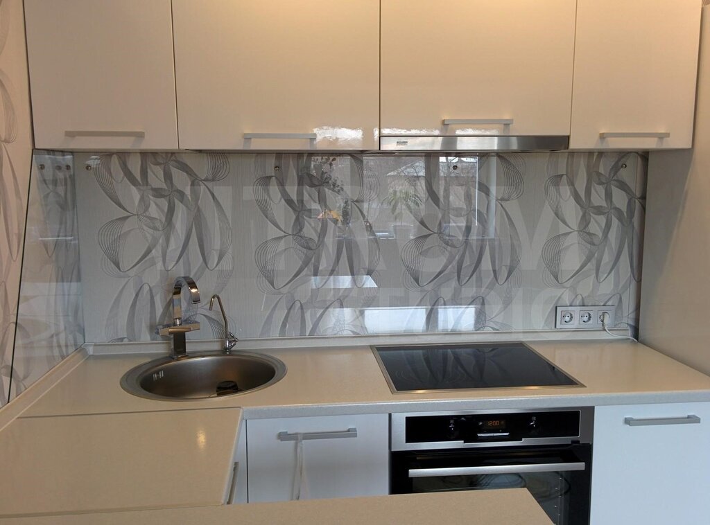 Acrylic glass backsplash for the kitchen