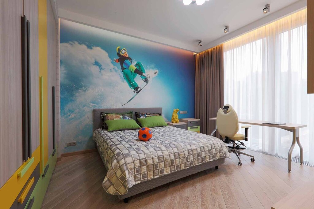 Wall murals for a boy's children's room