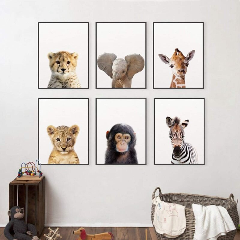 Photo wallpaper with animals on the wall