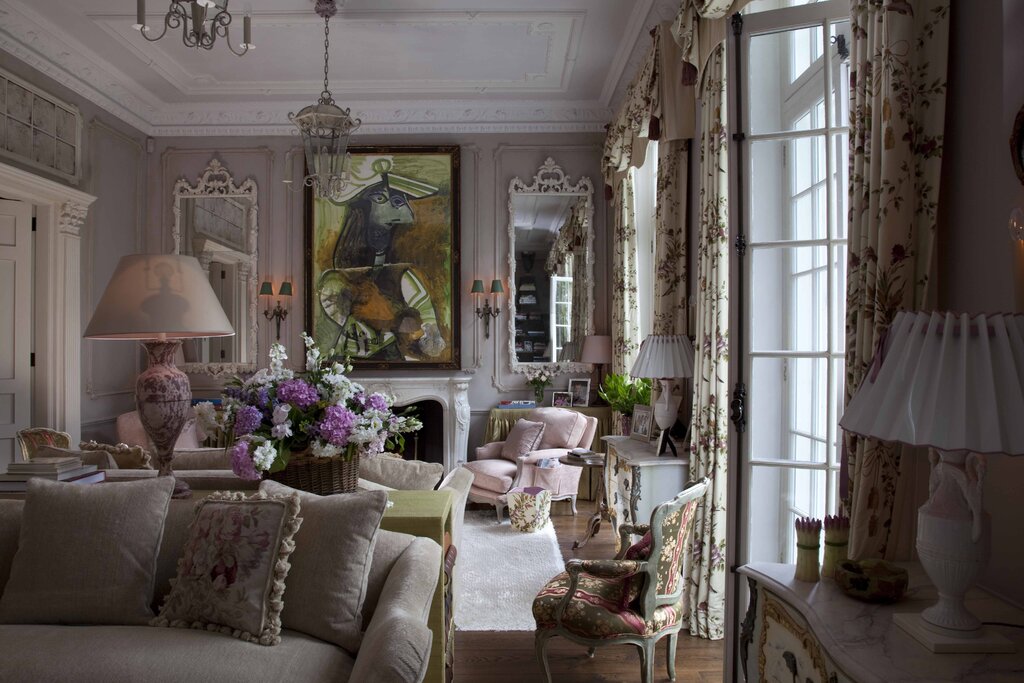 French chic in the interior