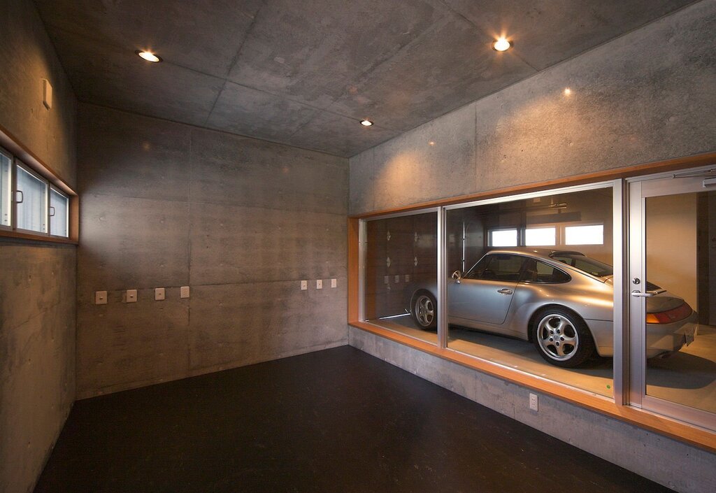 Garage with a room