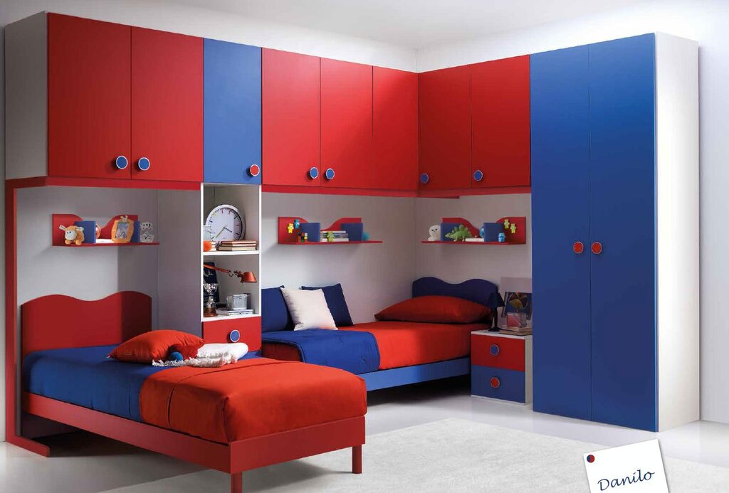 Furniture set for a children's room