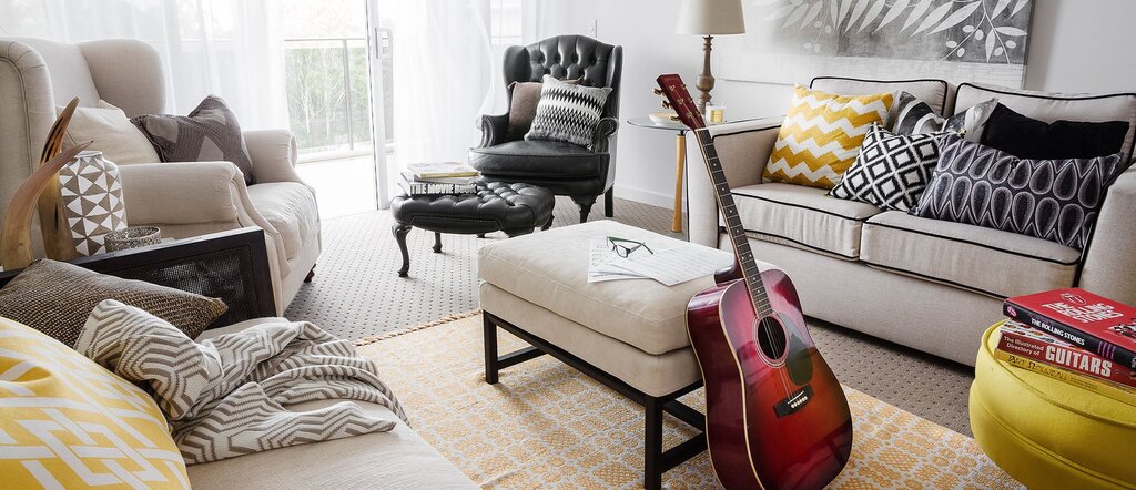 A Guitar in the Interior