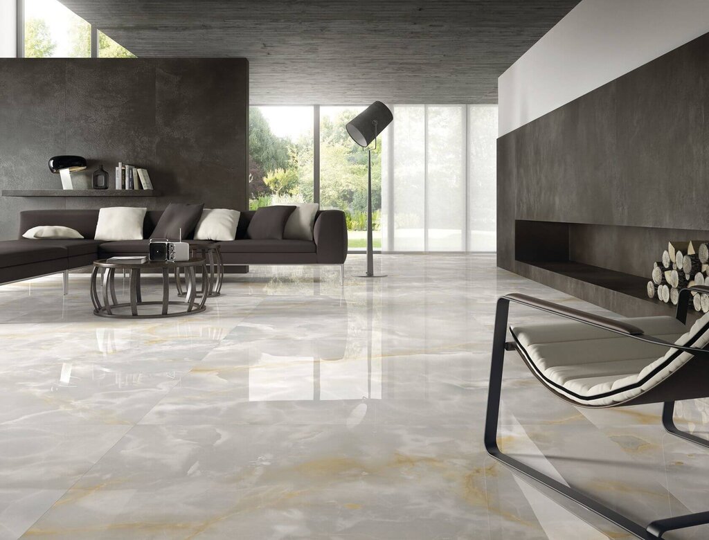 Glossy porcelain stoneware in the interior