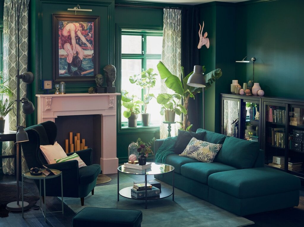 Living room in green color