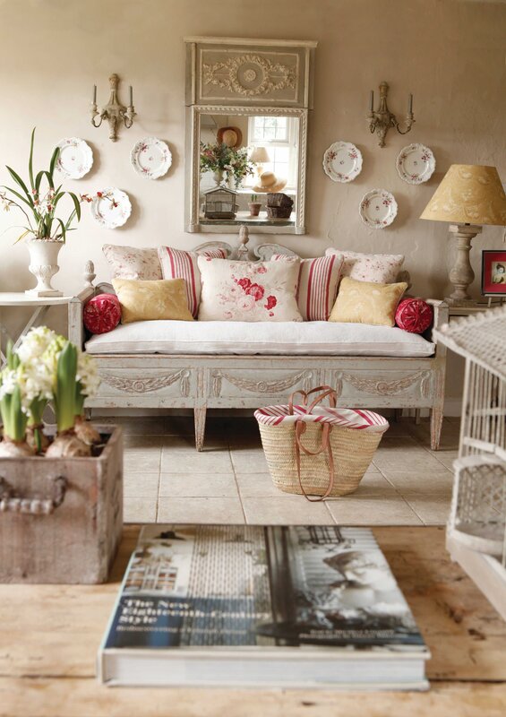 Vintage living room