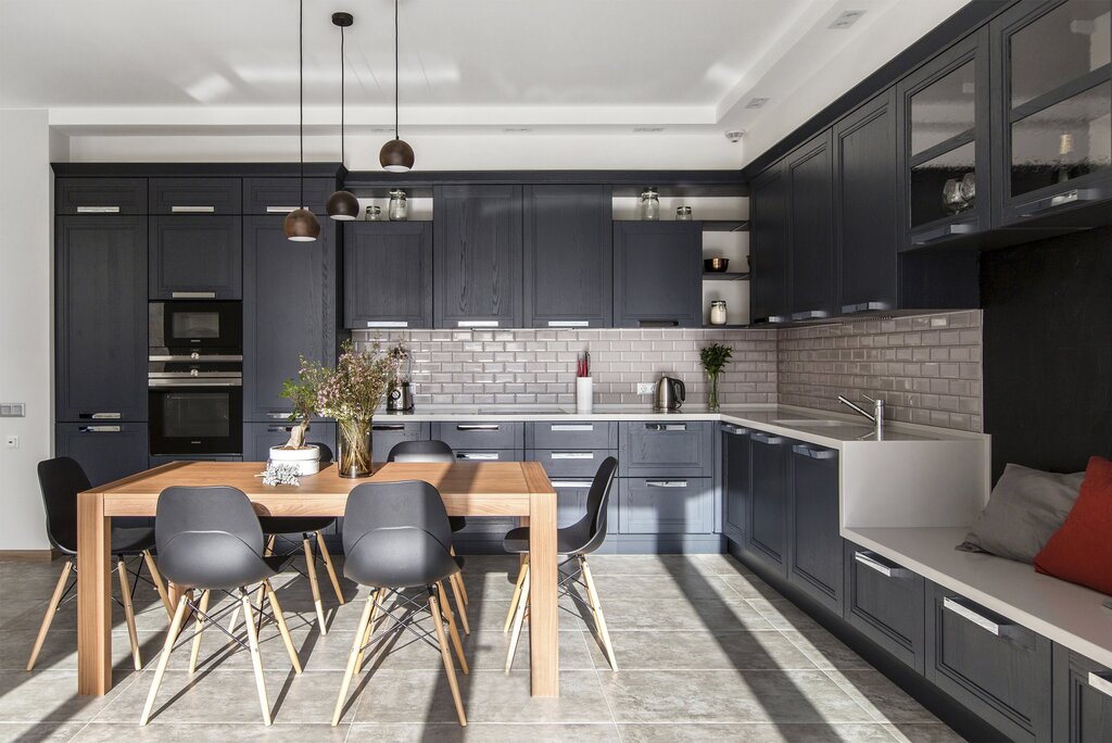 Graphite kitchen in the interior