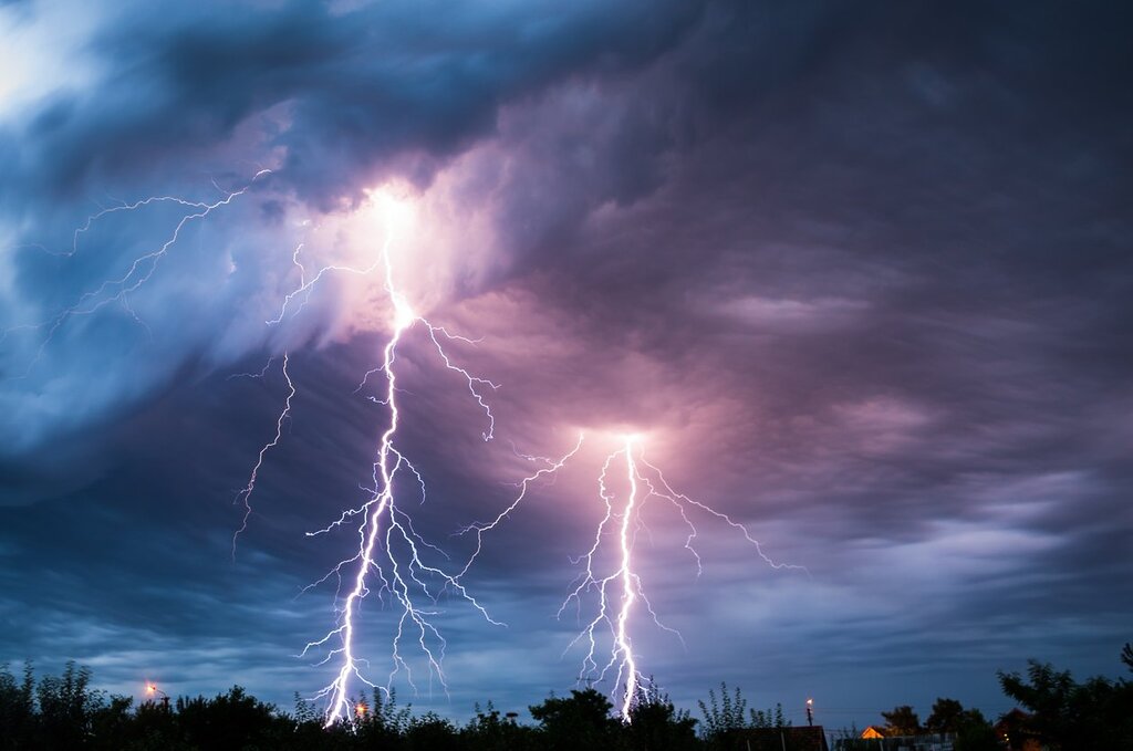 Thunder and lightning pictures