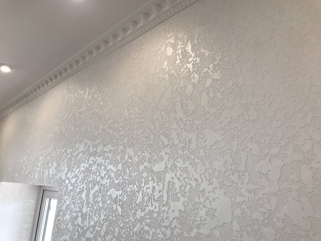 Grotto decorative plaster