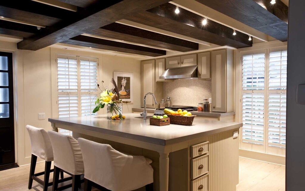 Ceiling ideas for the kitchen