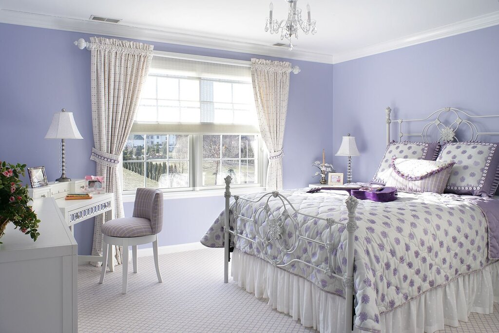 Interior in lavender tones