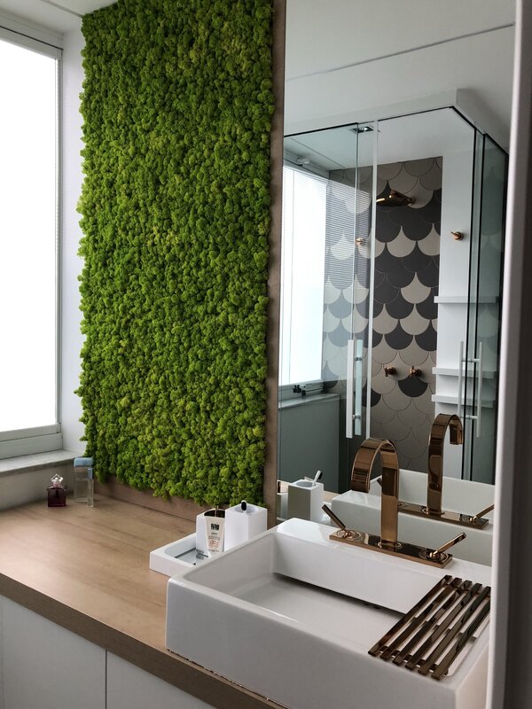 Artificial grass in the bathroom