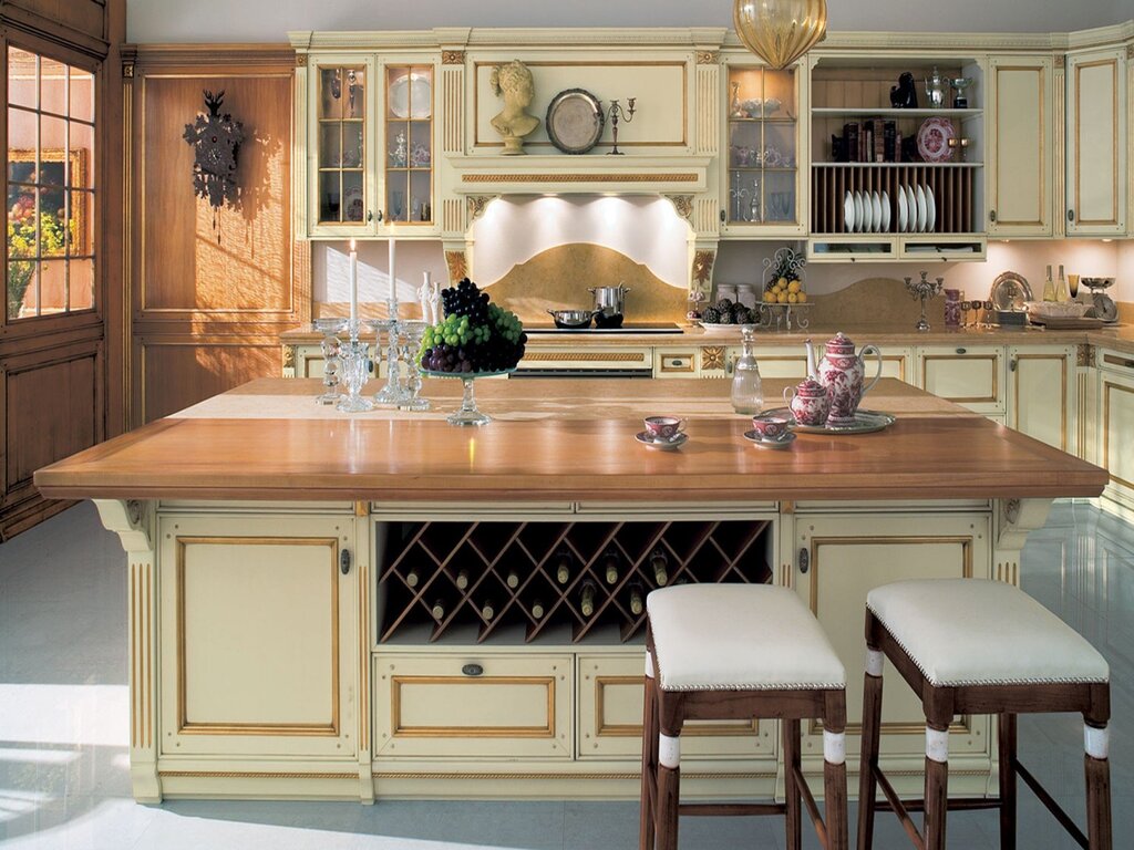 Italian kitchens in a classic style