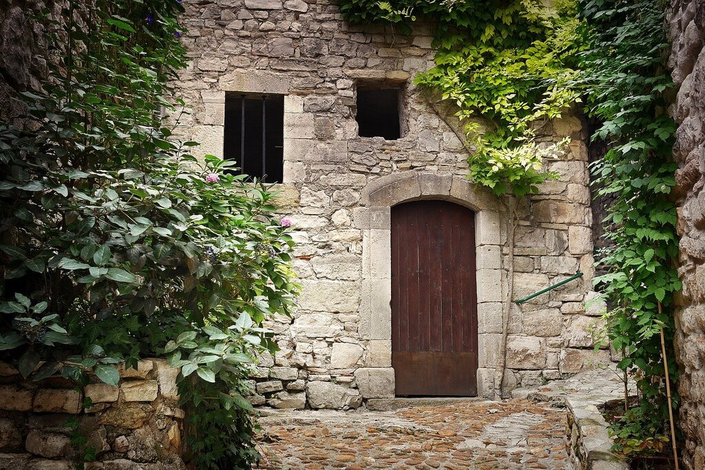 Stone door