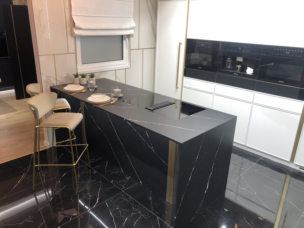 Stone countertop