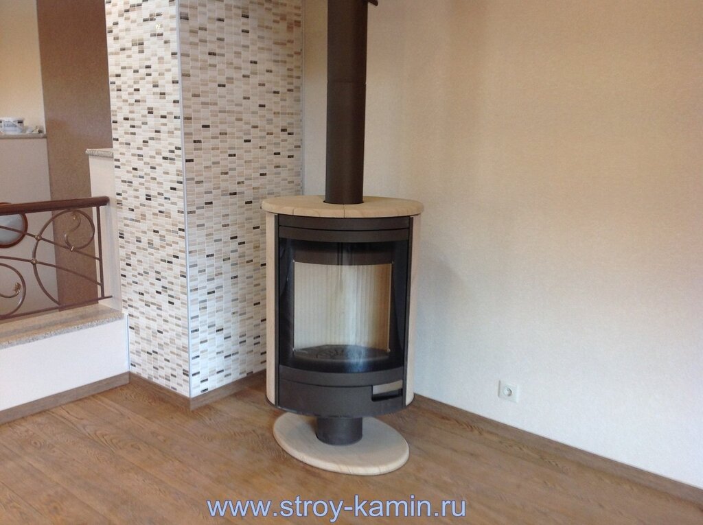 Romotop Stromboli fireplace