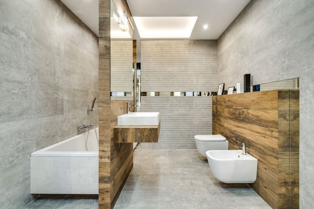 Porcelain stoneware with a wood effect in the bathroom