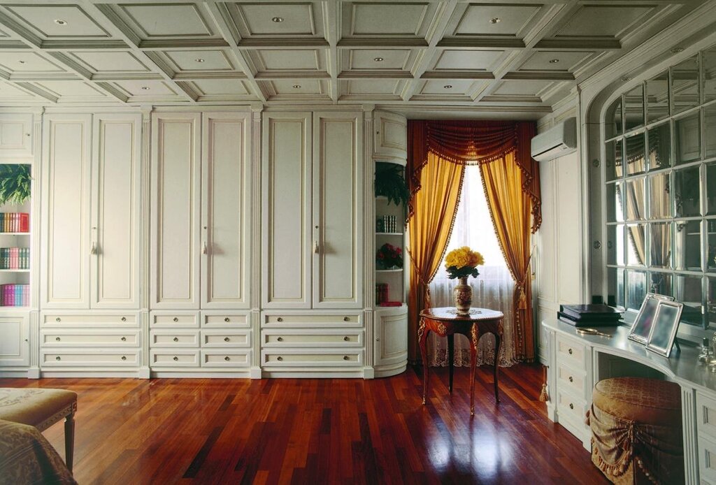 Coffered ceilings made of polyurethane