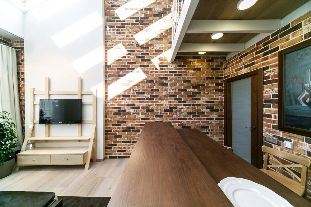 Clinker brick in the apartment interior