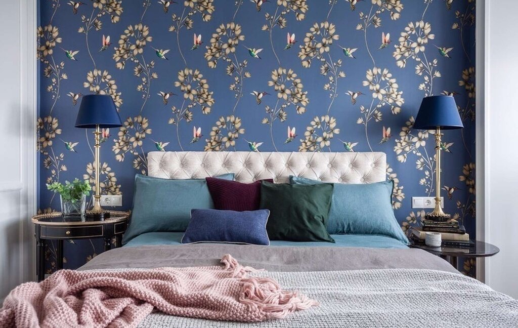 The room with blue wallpaper