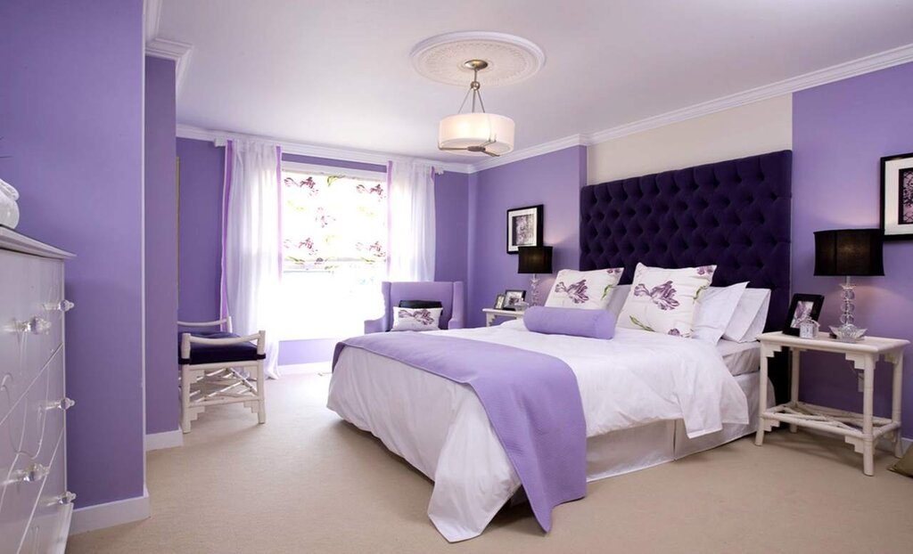 A room in lavender color