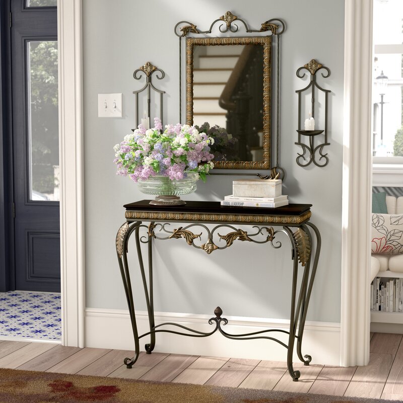 Console with a mirror for the hallway