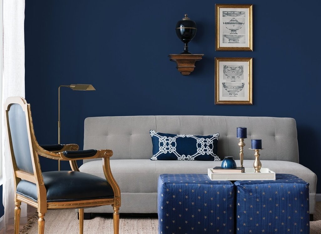 Royal blue color in interior design