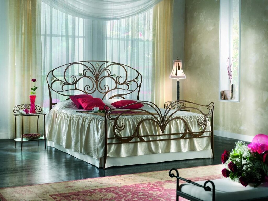 Wrought iron Provençal bed