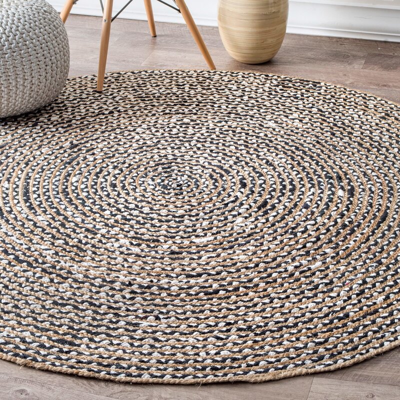 A rug made of rope