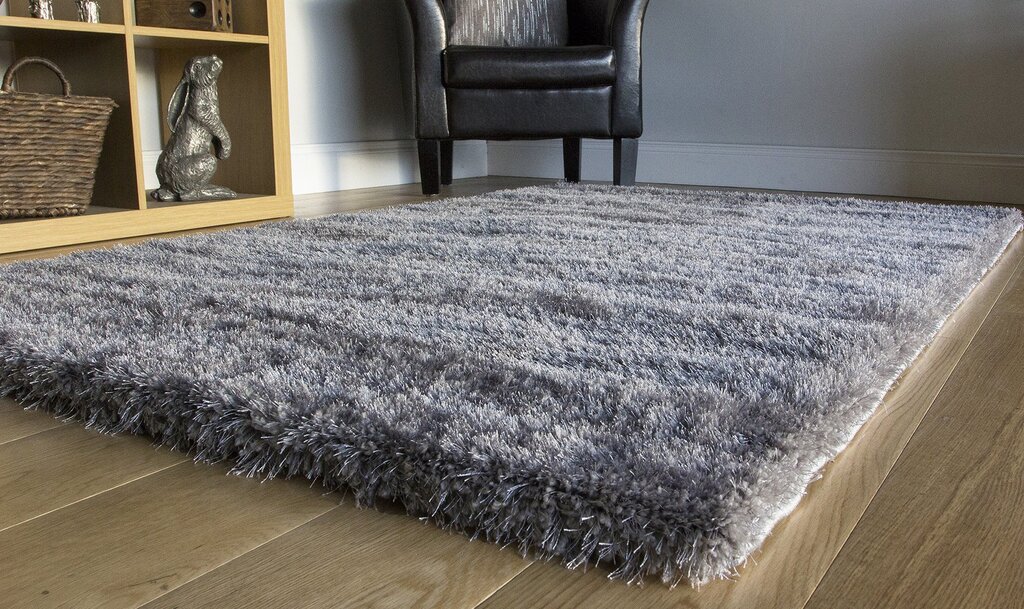 A thick-pile carpet