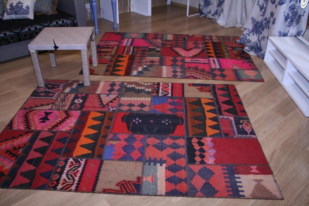 Patchwork style rug 26 фото