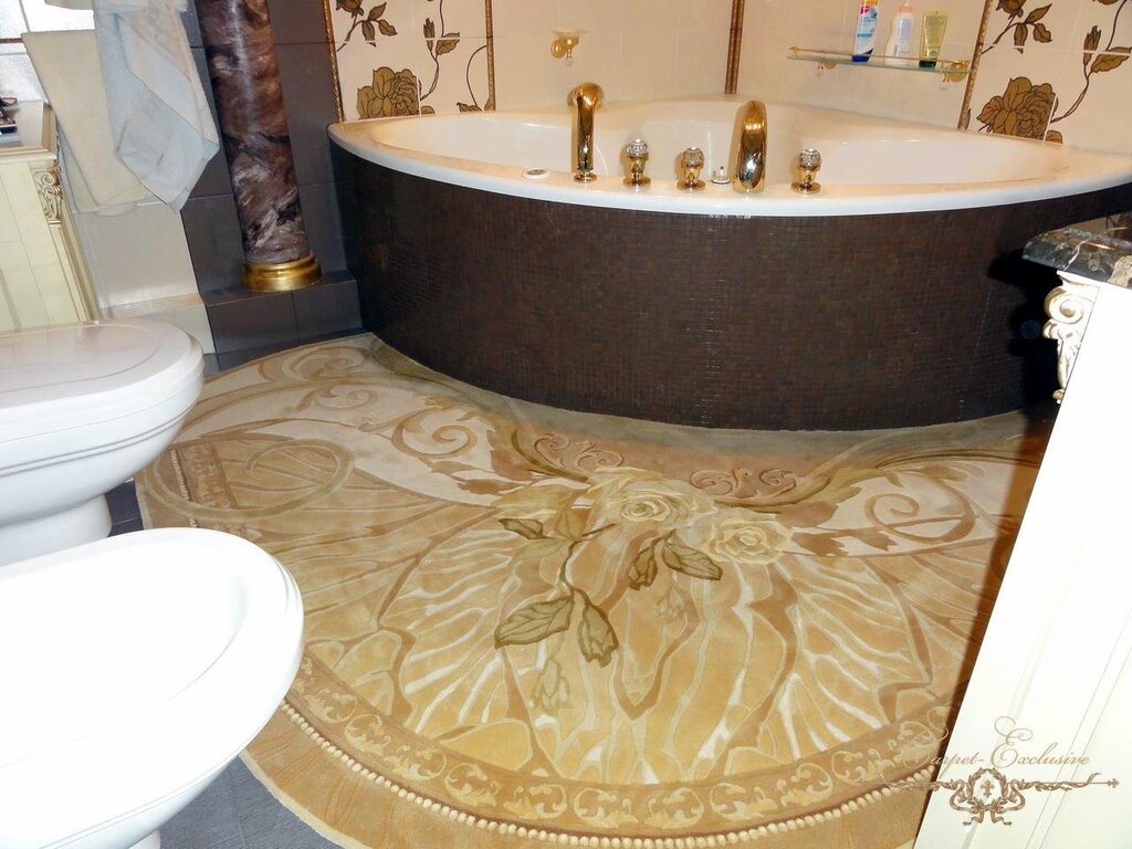 Bathroom rug