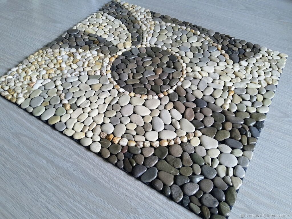 Wall rug