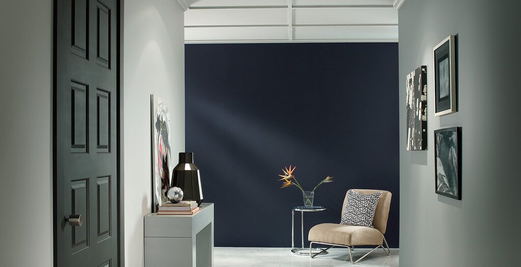 Gray matte wall paint