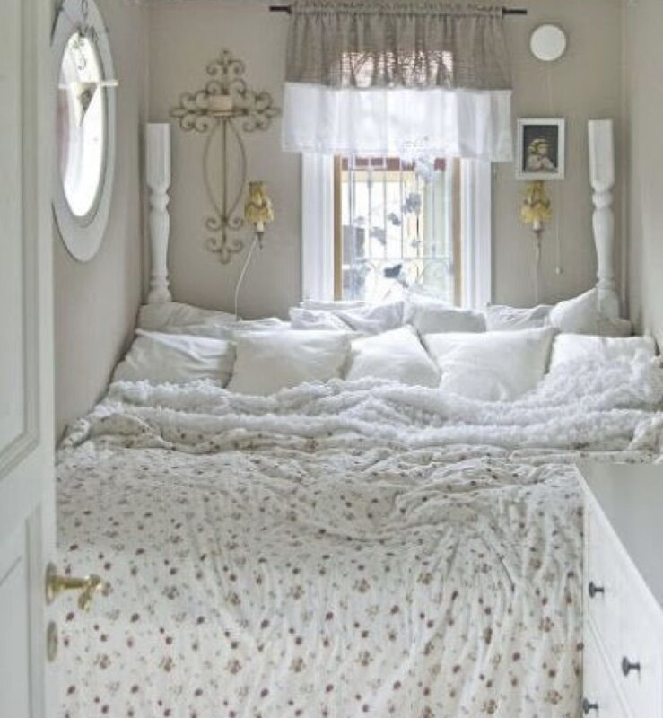 A bed for the entire room