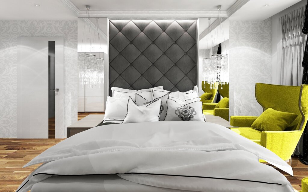 Bed with a headboard up to the ceiling