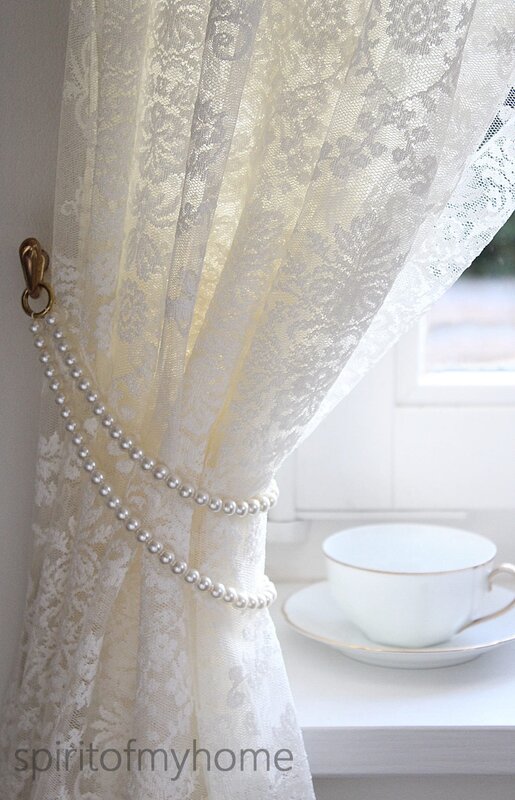 Lace fabric for curtains