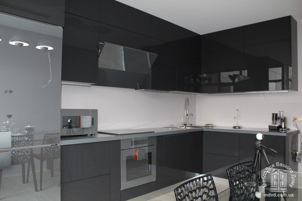 Graphite kitchen with white