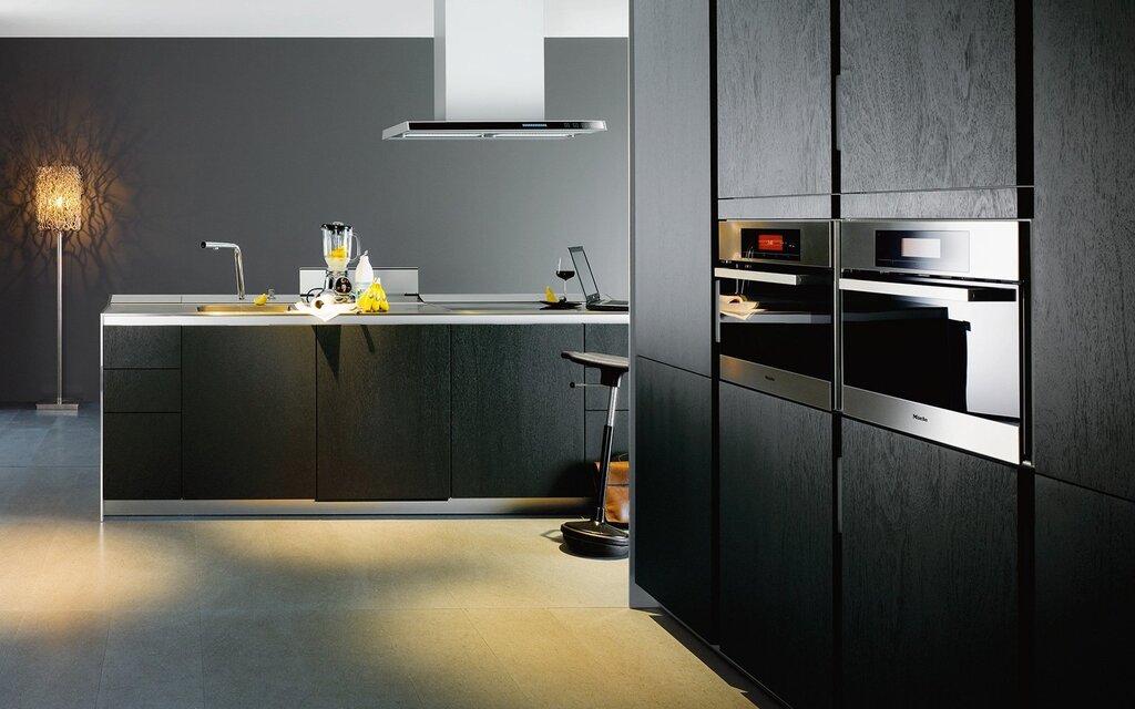 Graphite kitchen in the interior