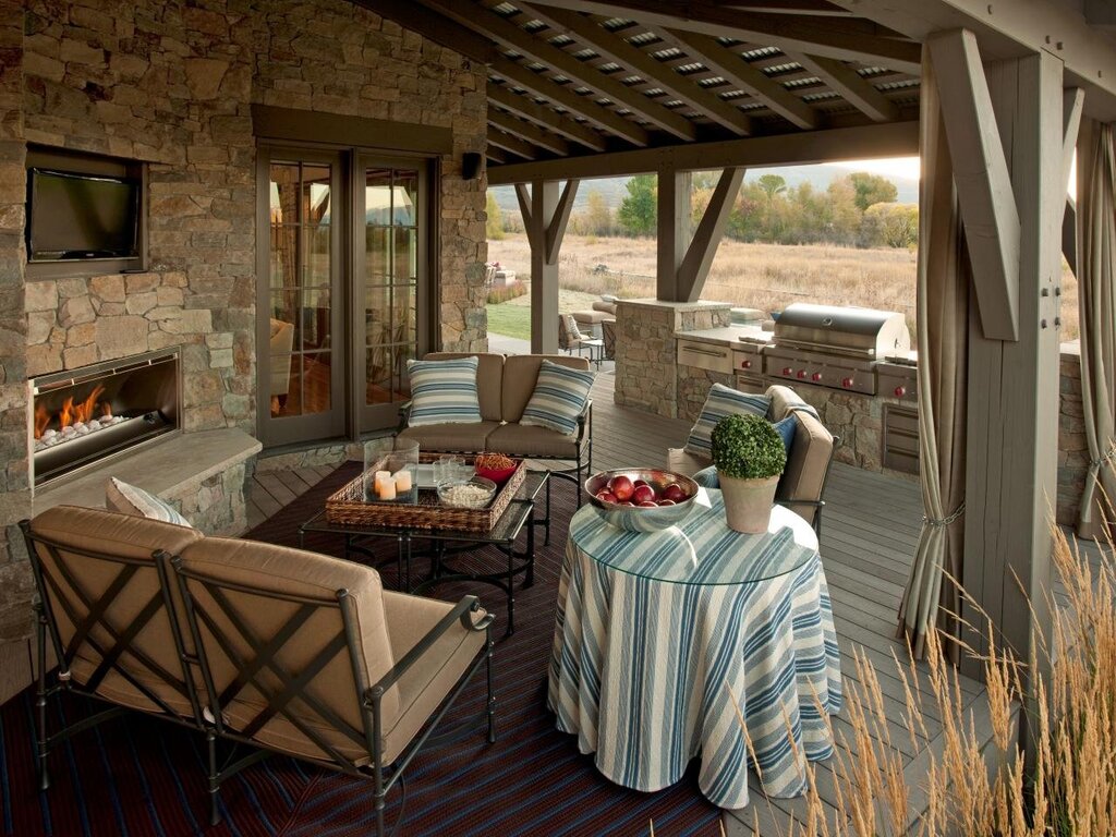 The kitchen on the veranda of the country house