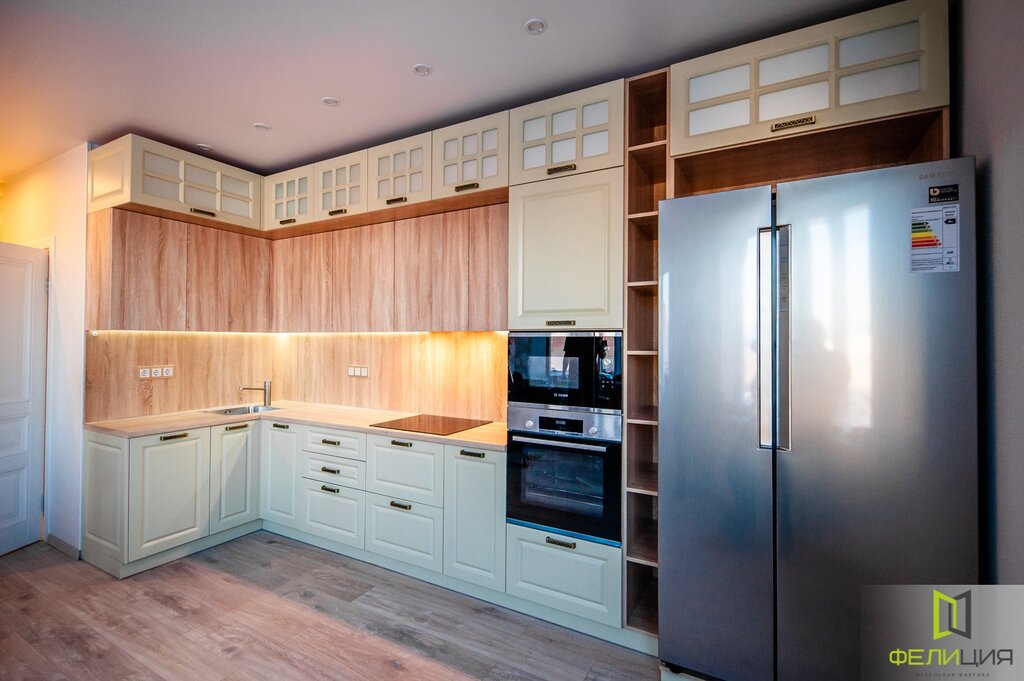 Kitchen with wall cabinets