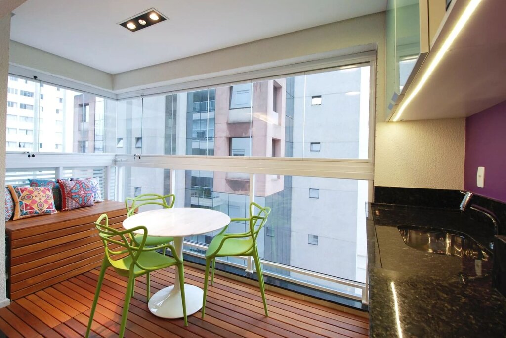 Kitchen with a panoramic balcony