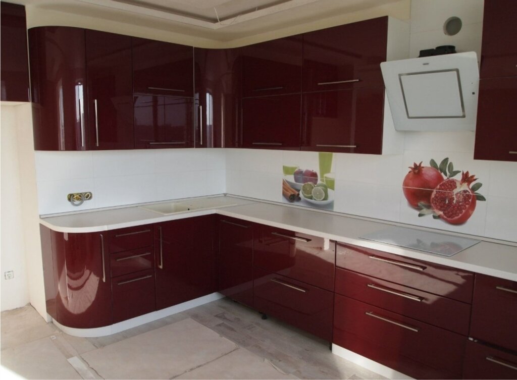 Cherry-colored kitchen