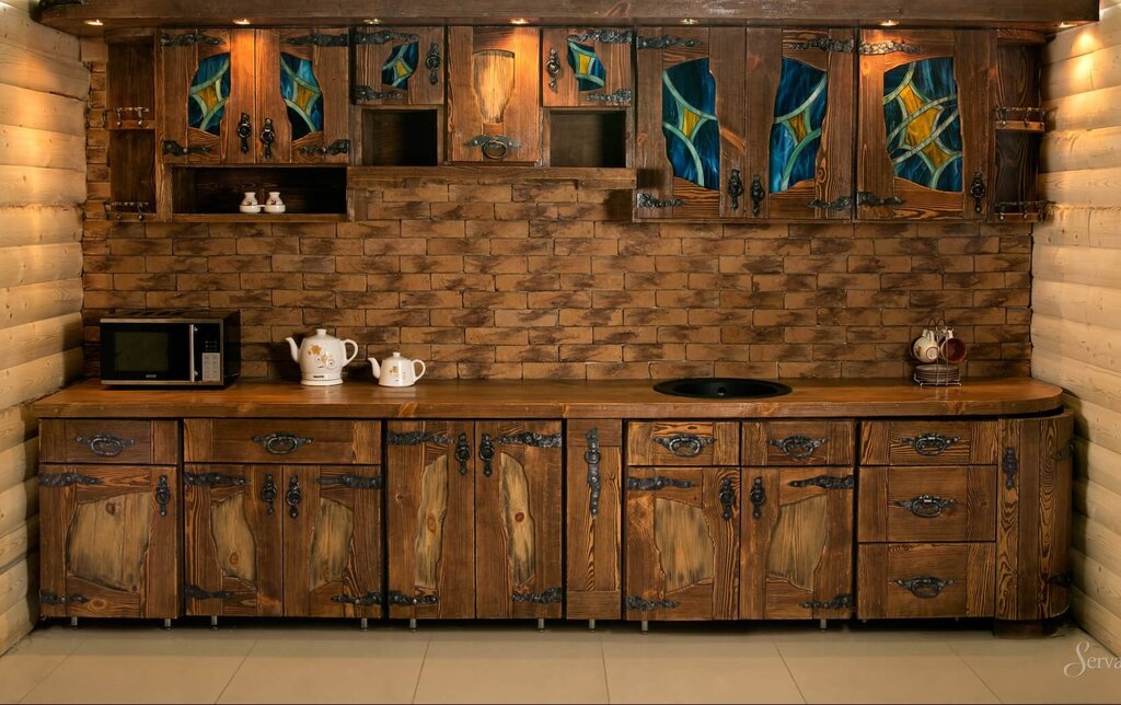 Kitchen furniture made of solid wood