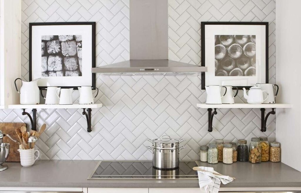 Subway tile kitchen backsplash