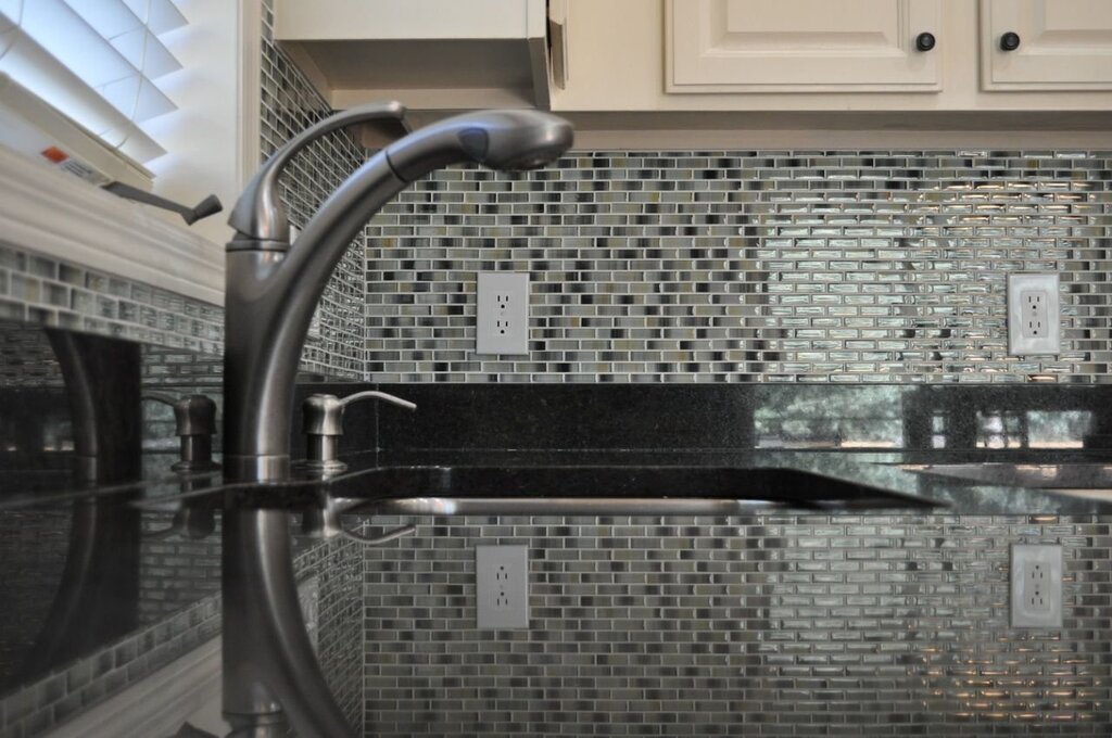 Mosaic kitchen backsplash