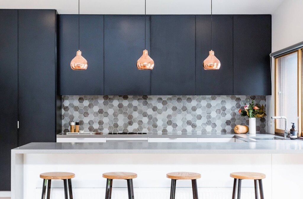 Honeycomb kitchen backsplash