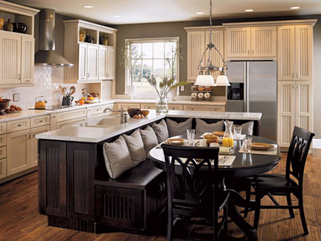 Kitchen island with dining area